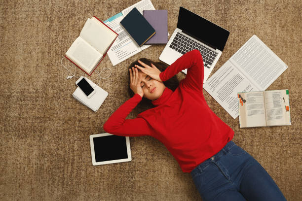 Nguyên nhân nào gây ra tình trạng stress ở sinh viên?