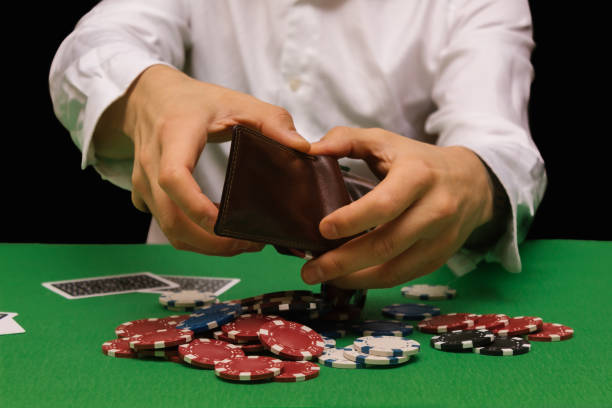 Nghiện cờ bạc: Tệ nạn xã hội gây nhiều hệ lụy đáng tiếc!