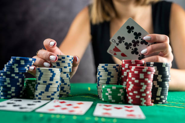 Nghiện cờ bạc: Nguyên nhân, hệ lụy và cách khắc phục